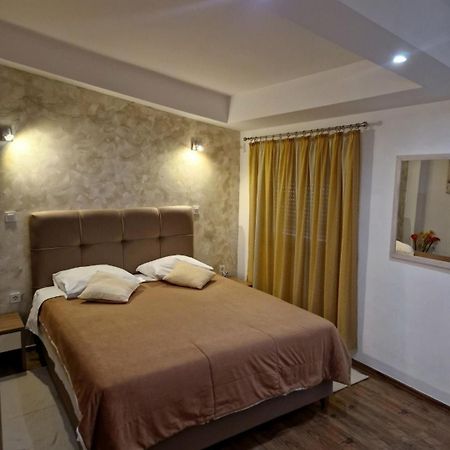 سبليت The Garden Rooms & Suites المظهر الخارجي الصورة