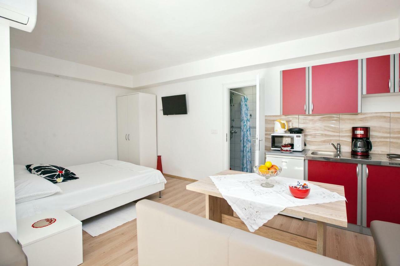 سبليت The Garden Rooms & Suites المظهر الخارجي الصورة
