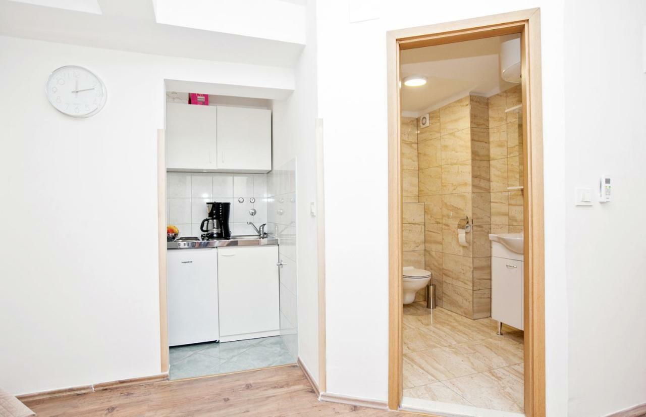 سبليت The Garden Rooms & Suites المظهر الخارجي الصورة